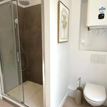 L'atelier Rose Apartment *